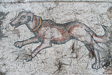 Ancient tile art of dog 